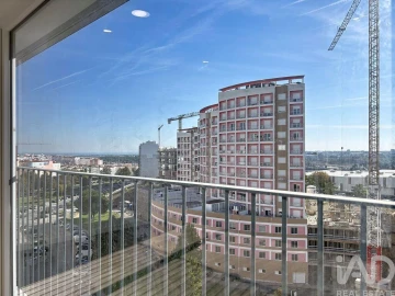 Apartamento T3 para Venda em Corroios