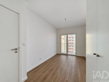 Apartamento T3 para Venda em Corroios