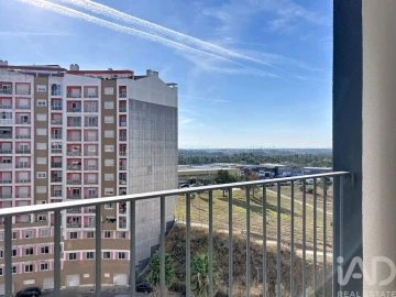 Apartamento T3 para Venda em Corroios