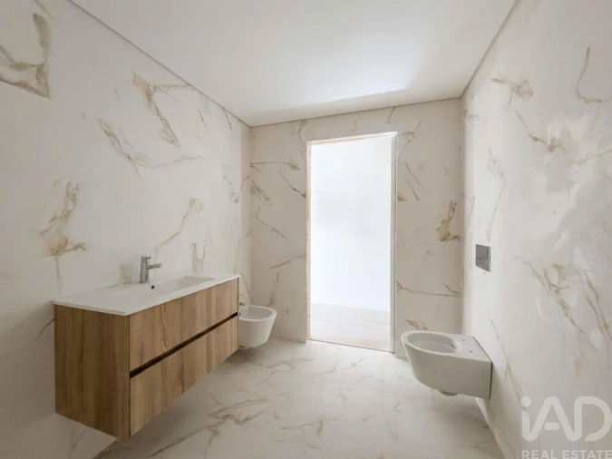 Apartamento T3 para Venda em Corroios Foto 14