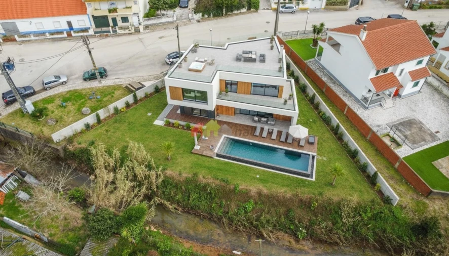 Terreno para Venda em Ventosa Foto 2