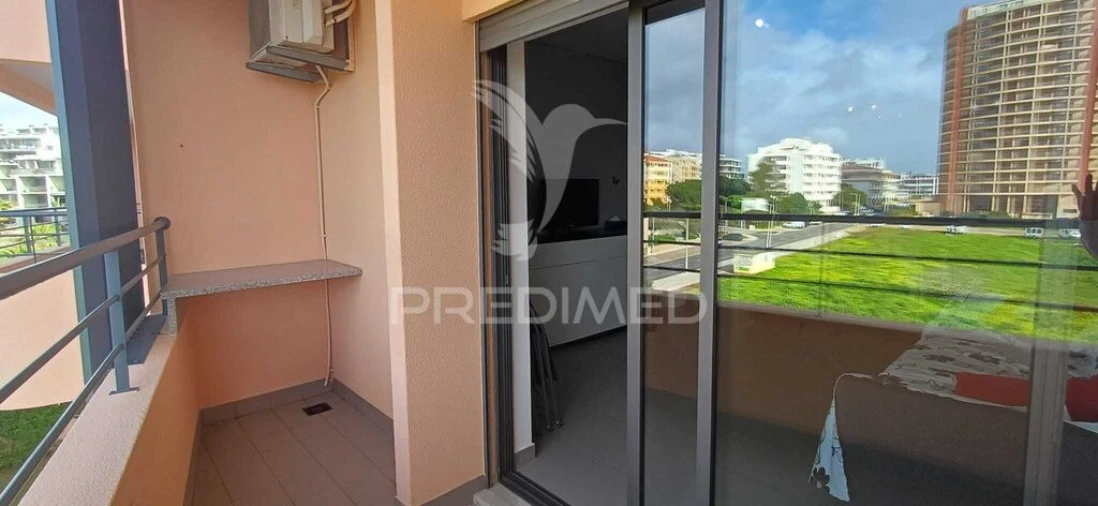 Apartamento T1 para Venda em Portimão Foto 9