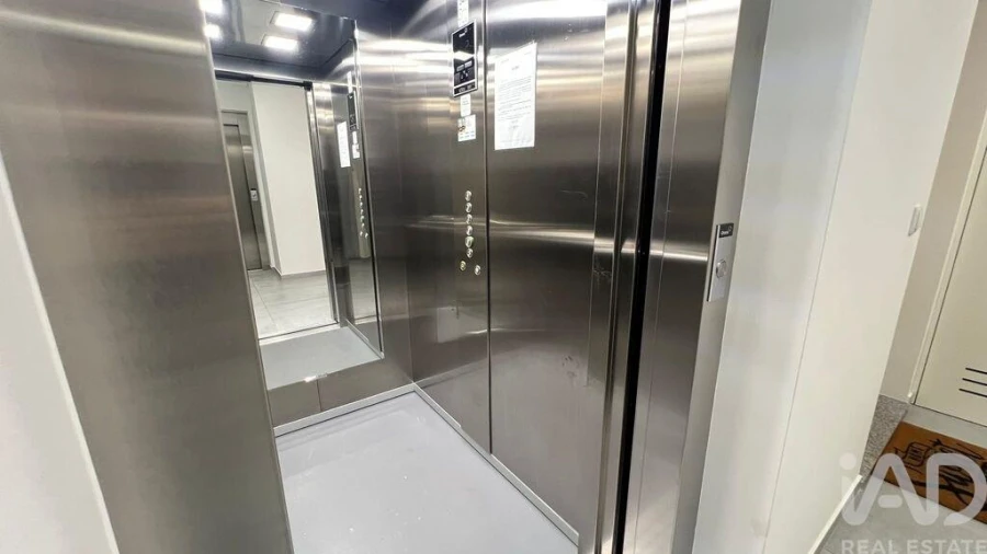 Apartamento T2 para Venda em Pombeiro de Ribavizela Foto 2