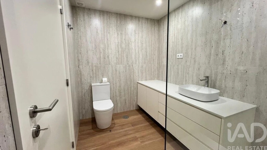 Apartamento T2 para Venda em Pombeiro de Ribavizela Foto 26