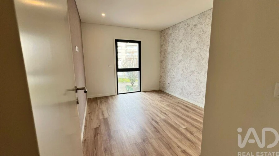 Apartamento T2 para Venda em Pombeiro de Ribavizela Foto 19