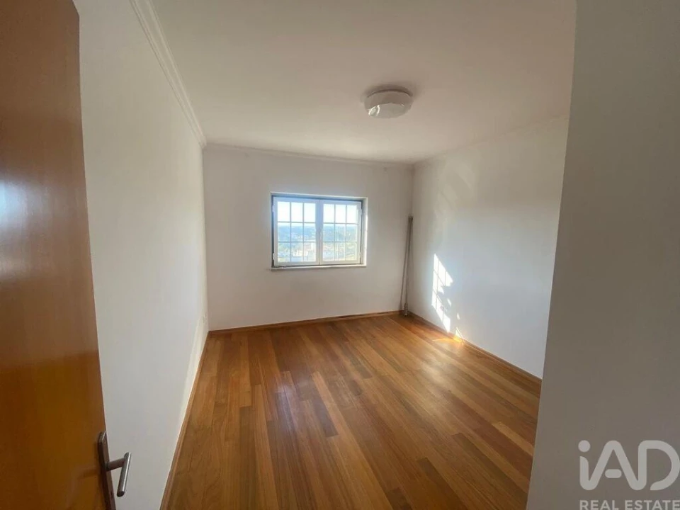 Moradia para Venda em Vila Verde dos Francos Foto 8