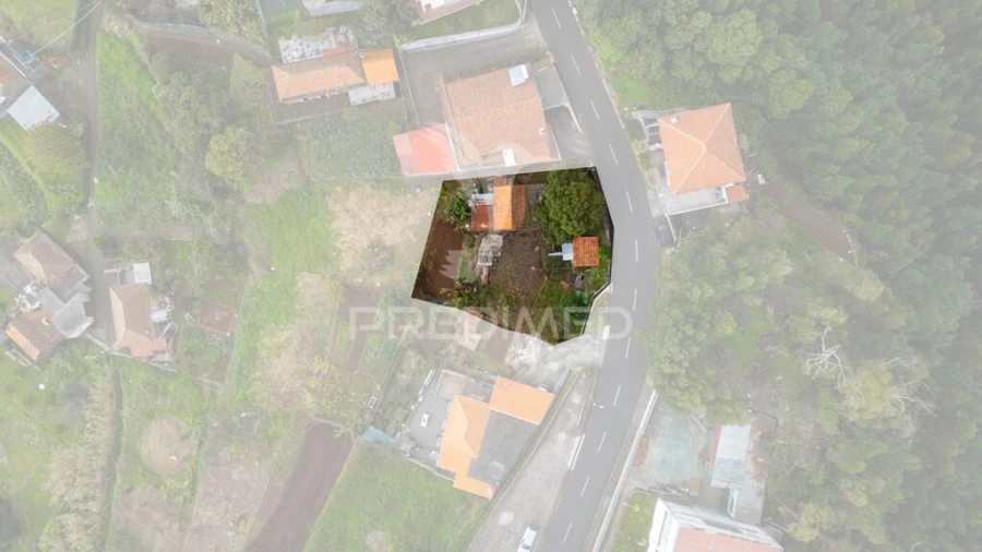 Terreno para Venda em Caniço Foto 14