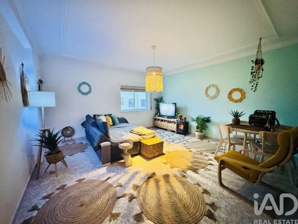 Apartamento para Venda em Seixal, Arrentela e Aldeia de Paio Pires Foto 3