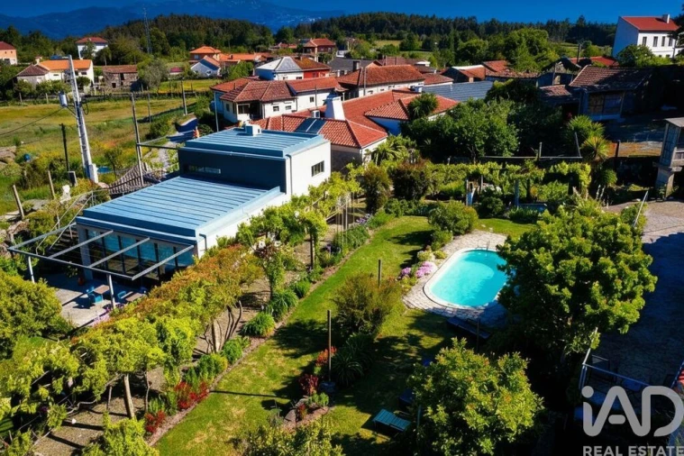 Quinta T5 para Venda em São Vicente de Lafões Foto 2