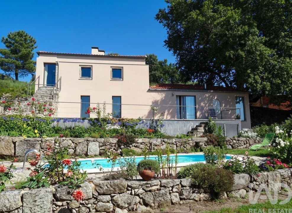 Quinta T5 para Venda em São Vicente de Lafões Foto 6