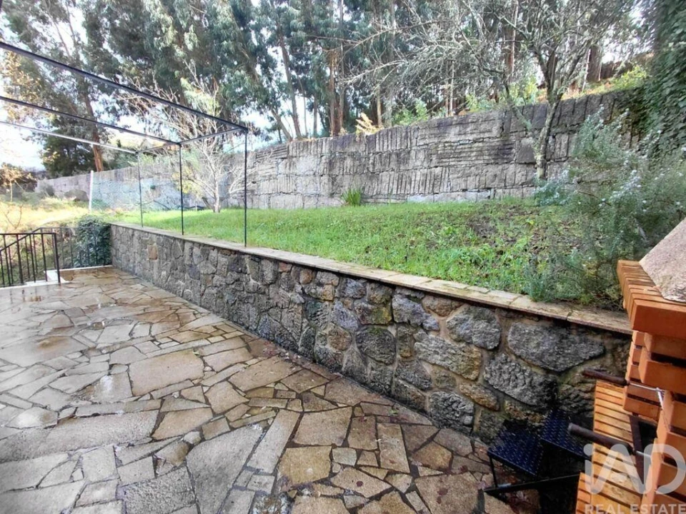 Moradia T3 para Venda em Vila e Roussas Foto 33