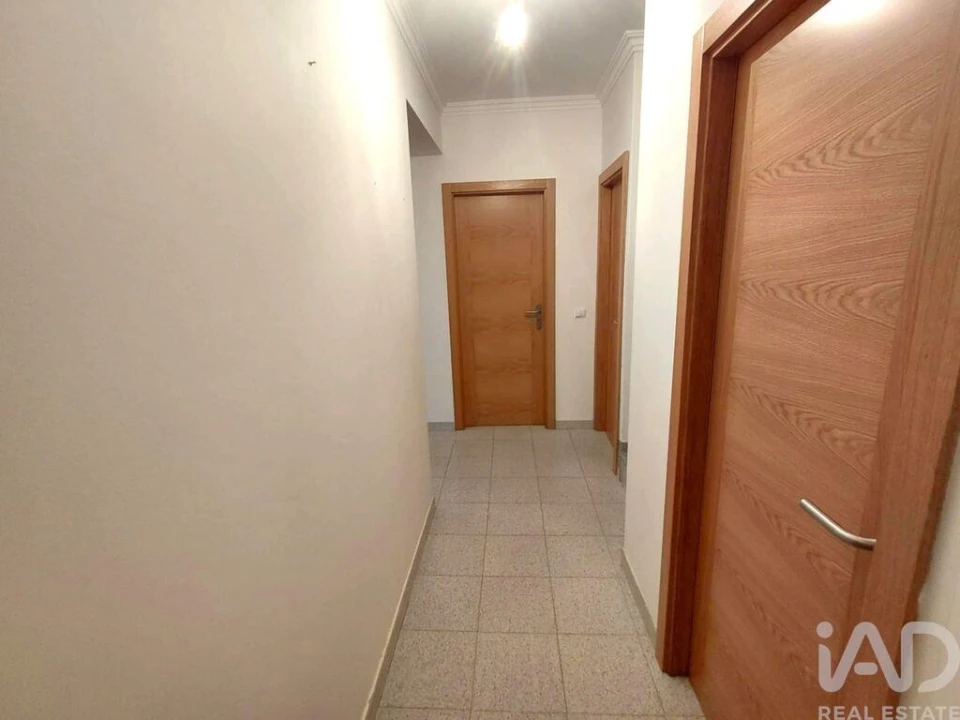 Moradia T3 para Venda em Vila e Roussas Foto 27