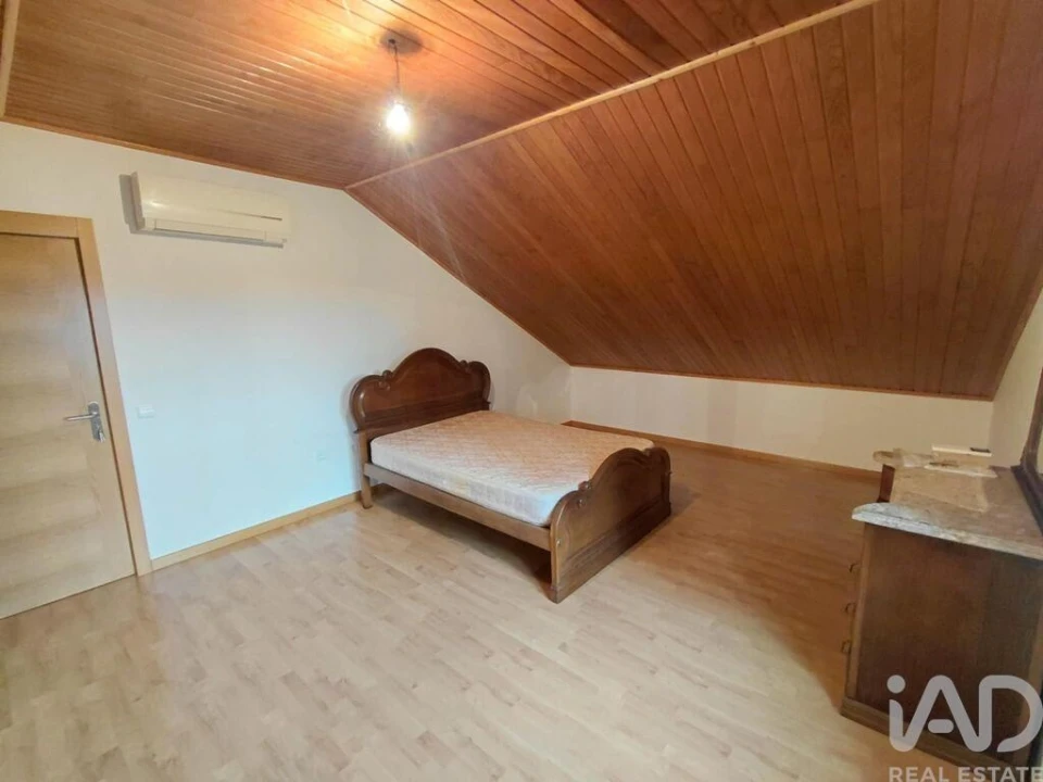 Moradia T3 para Venda em Vila e Roussas Foto 19