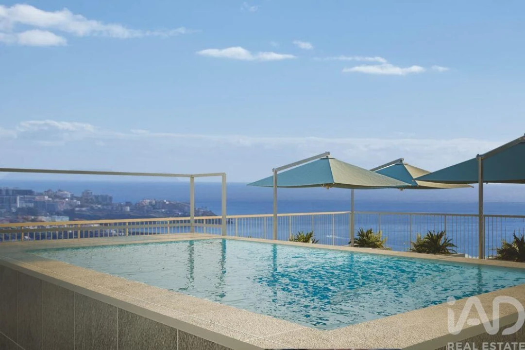 Apartamento T2 para Venda em Camara de Lobos Foto 6