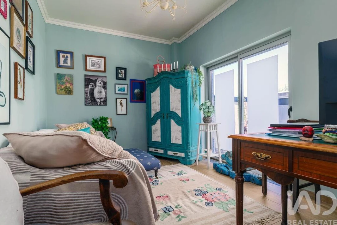 Moradia T3 para Venda em Quelfes Foto 19