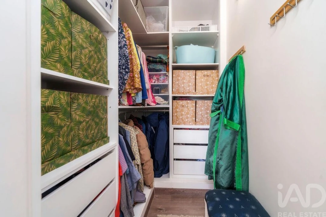 Moradia T3 para Venda em Quelfes Foto 36