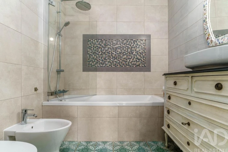 Moradia T3 para Venda em Quelfes Foto 27