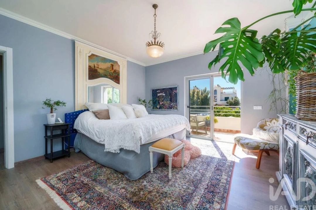 Moradia T3 para Venda em Quelfes Foto 34