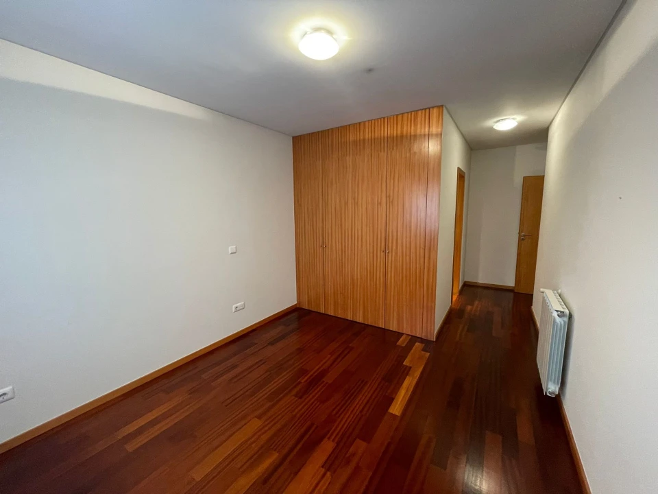 Apartamento T2 para Arrendamento em Costa Foto 8