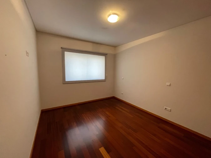 Apartamento T2 para Arrendamento em Costa Foto 9