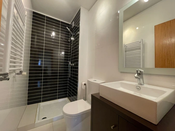 Apartamento T2 para Arrendamento em Costa Foto 11