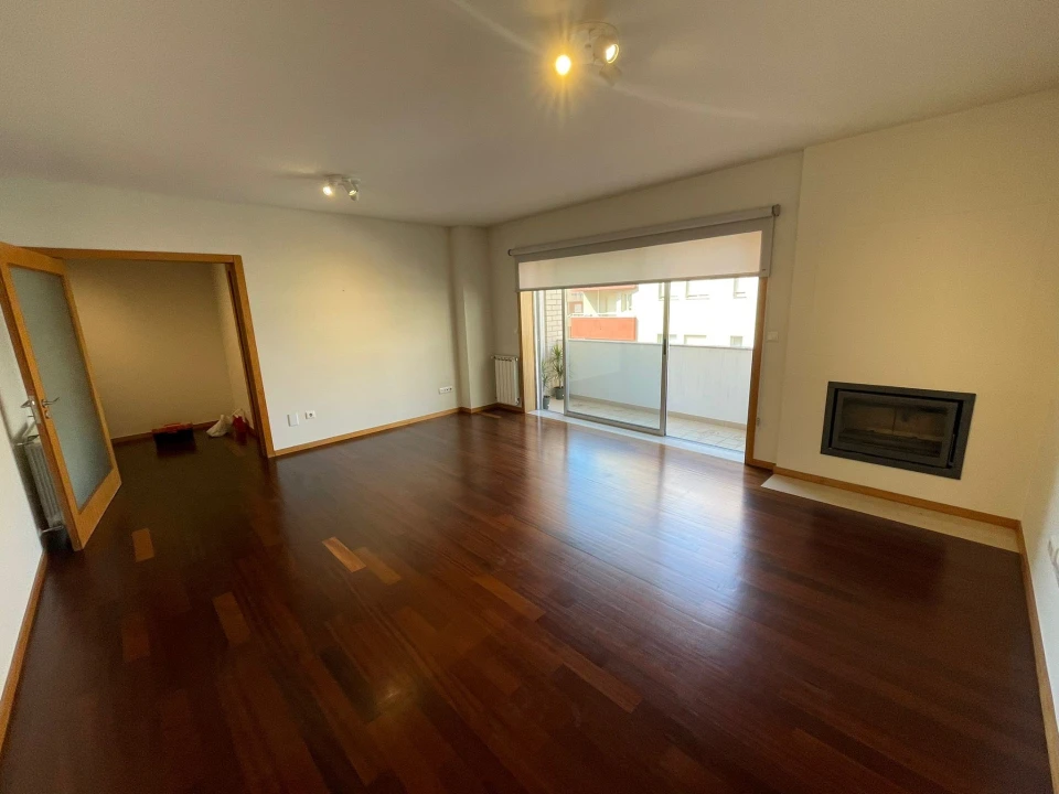 Apartamento T2 para Arrendamento em Costa Foto 4