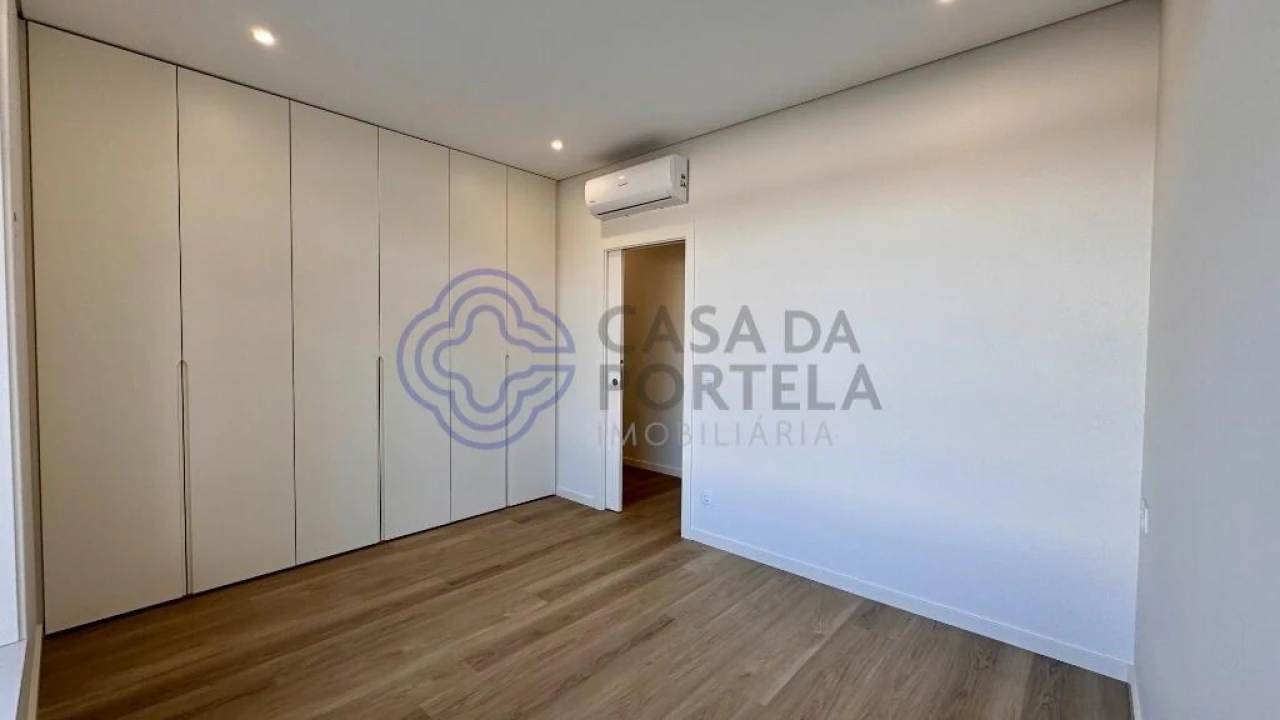 Apartamento T3 para Venda em Pedroso e Seixezelo Foto 7