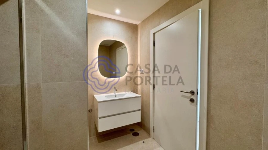 Apartamento T3 para Venda em Pedroso e Seixezelo Foto 13