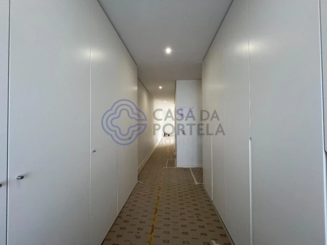 Apartamento T3 para Venda em Pedroso e Seixezelo Foto 2