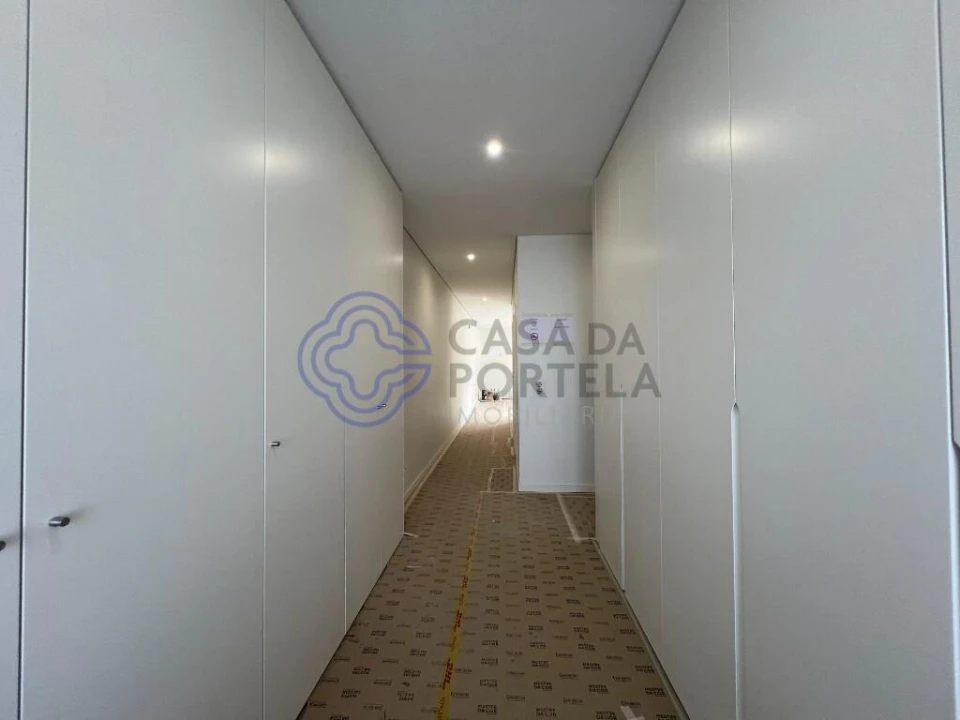 Apartamento T3 para Venda em Pedroso e Seixezelo Foto 2