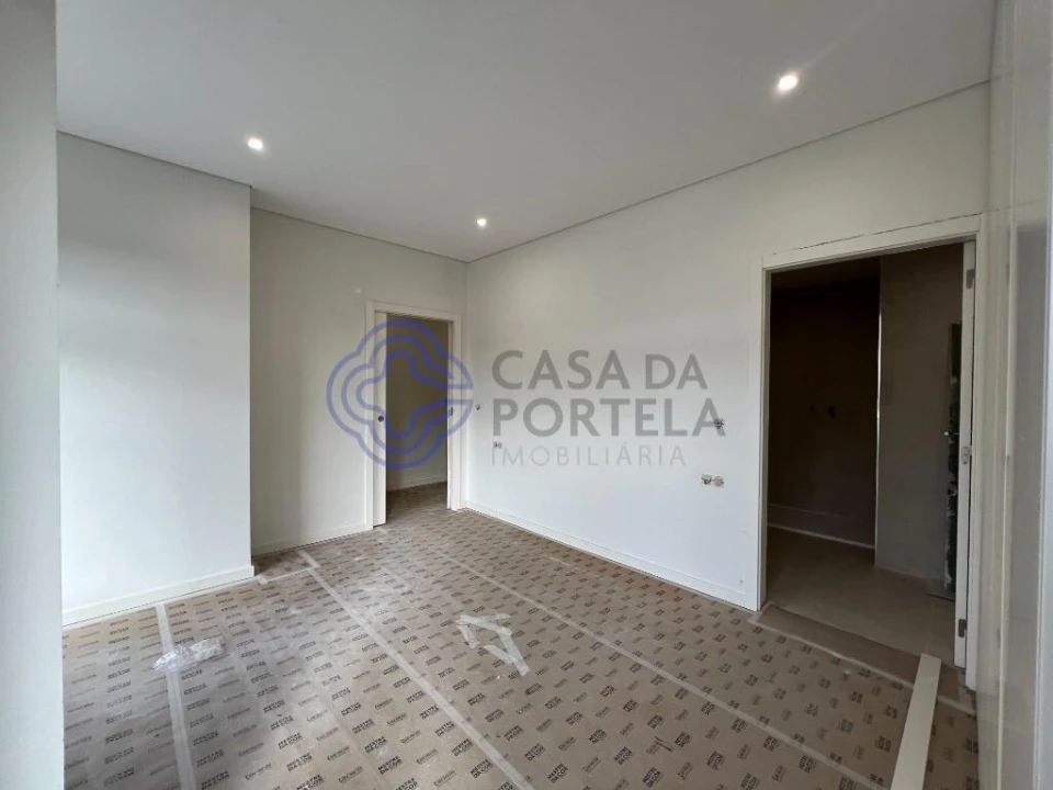 Apartamento T3 para Venda em Pedroso e Seixezelo Foto 6