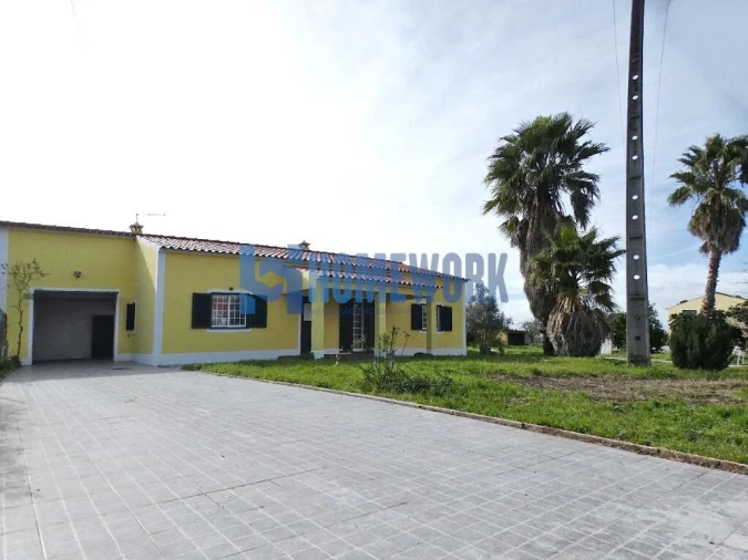 Moradia T3 para Venda em Glória do Ribatejo e Granho