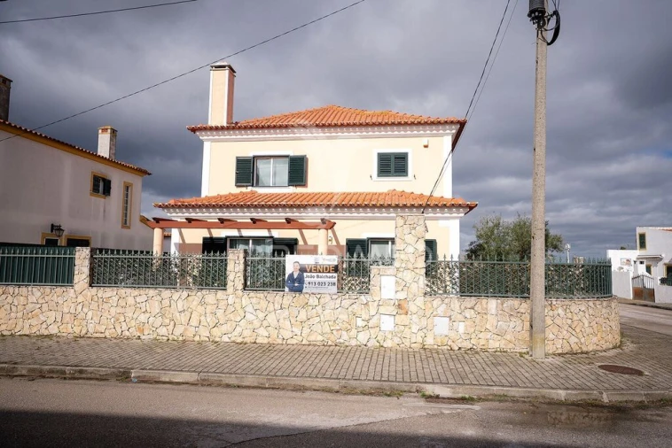 Moradia T4 para Venda em Azeitão (São Lourenço e São Simão) Foto 3