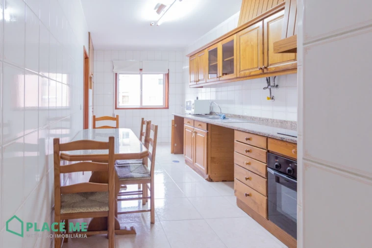 Apartamento T2 para Arrendamento em São Vitor (Braga) Foto 4