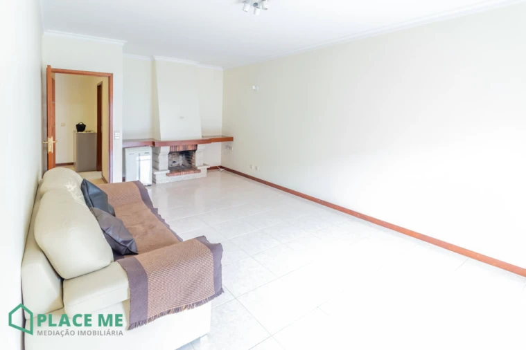 Apartamento T2 para Arrendamento em São Vitor (Braga) Foto 16