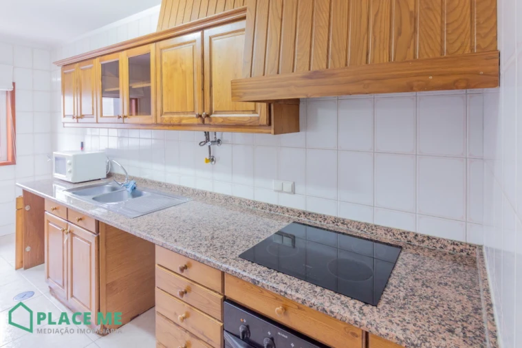 Apartamento T2 para Arrendamento em São Vitor (Braga) Foto 3