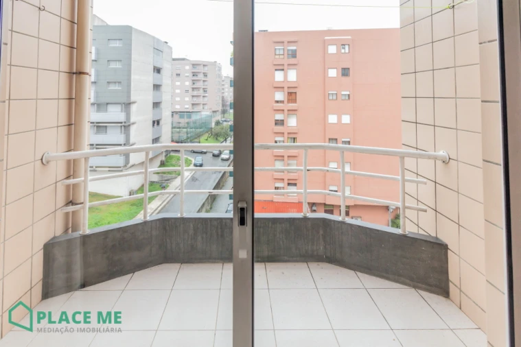 Apartamento T2 para Arrendamento em São Vitor (Braga) Foto 18