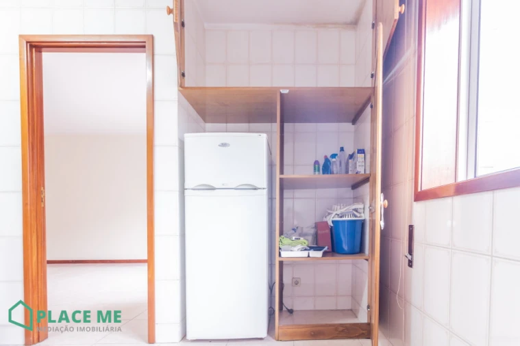 Apartamento T2 para Arrendamento em São Vitor (Braga) Foto 7