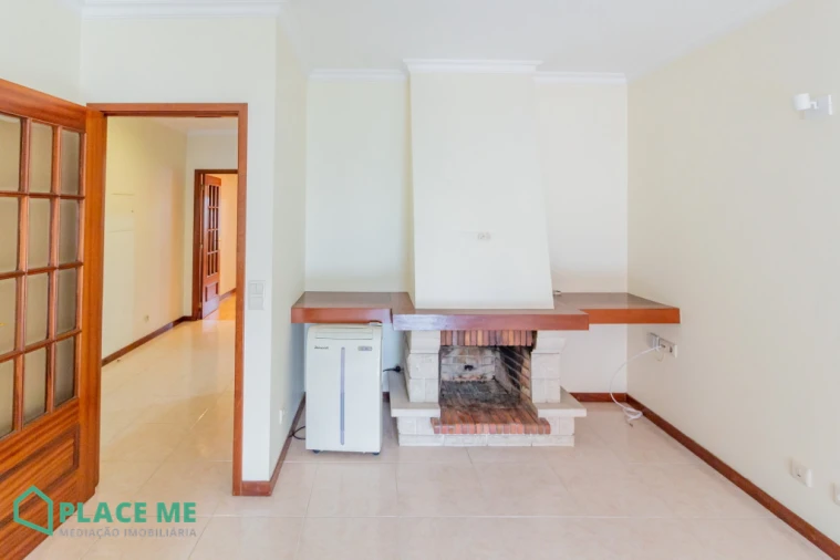 Apartamento T2 para Arrendamento em São Vitor (Braga) Foto 20