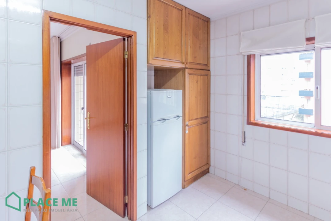 Apartamento T2 para Arrendamento em São Vitor (Braga) Foto 10
