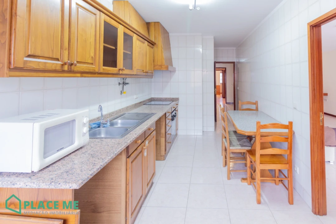 Apartamento T2 para Arrendamento em São Vitor (Braga) Foto 2