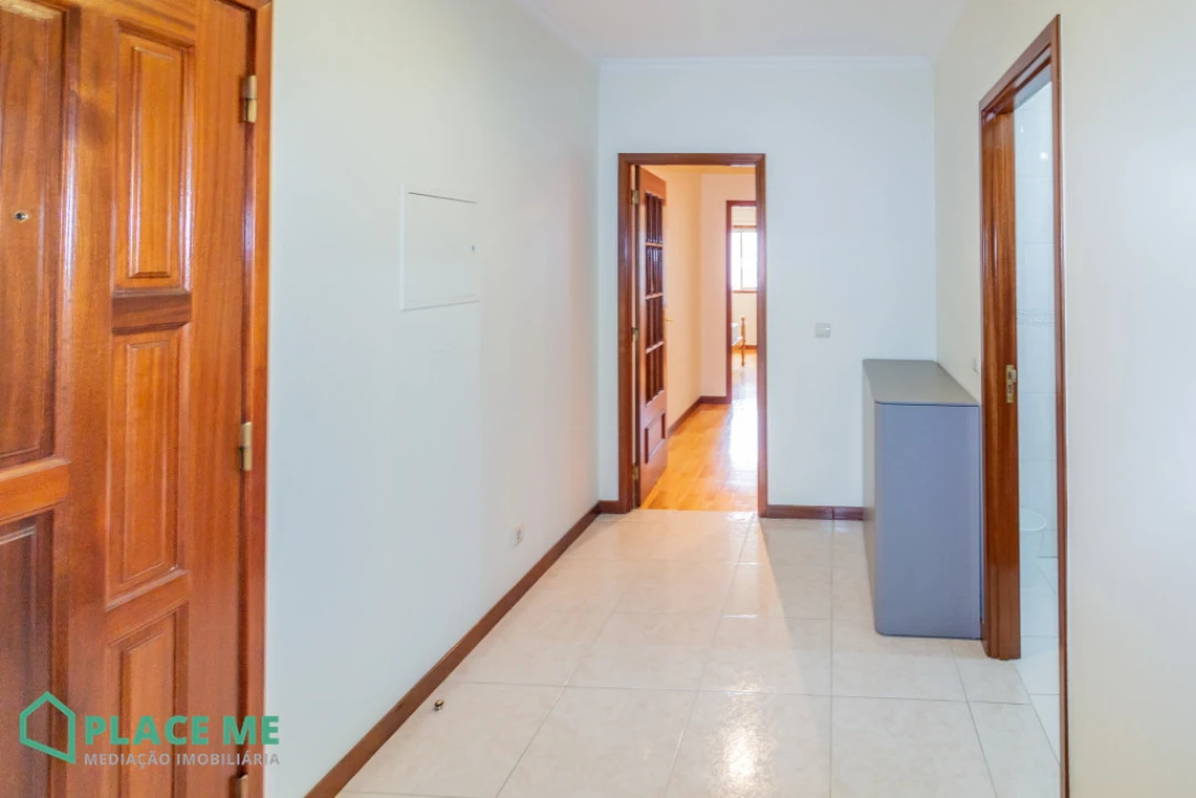 Apartamento T2 para Arrendamento em São Vitor (Braga) Foto 24