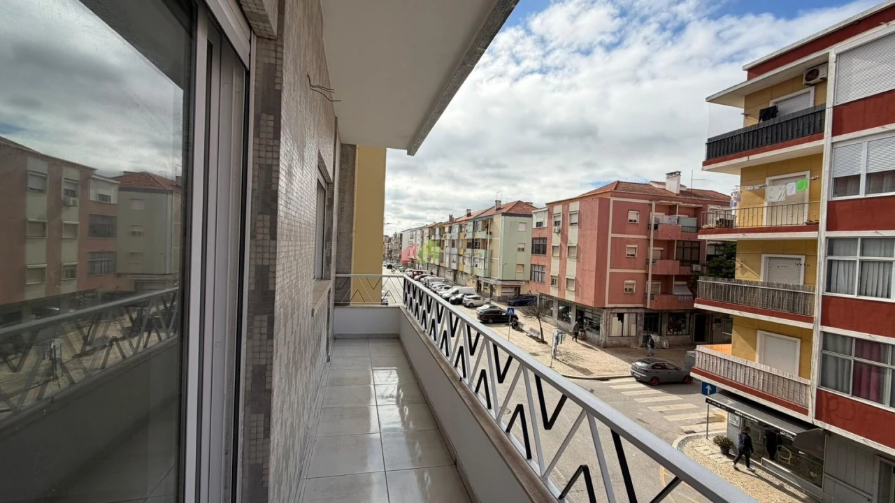 Apartamento T4 para Venda em Alto do Seixalinho, Santo André e Verderena Foto 15