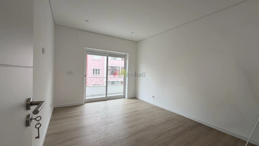 Apartamento T4 para Venda em Alto do Seixalinho, Santo André e Verderena Foto 16