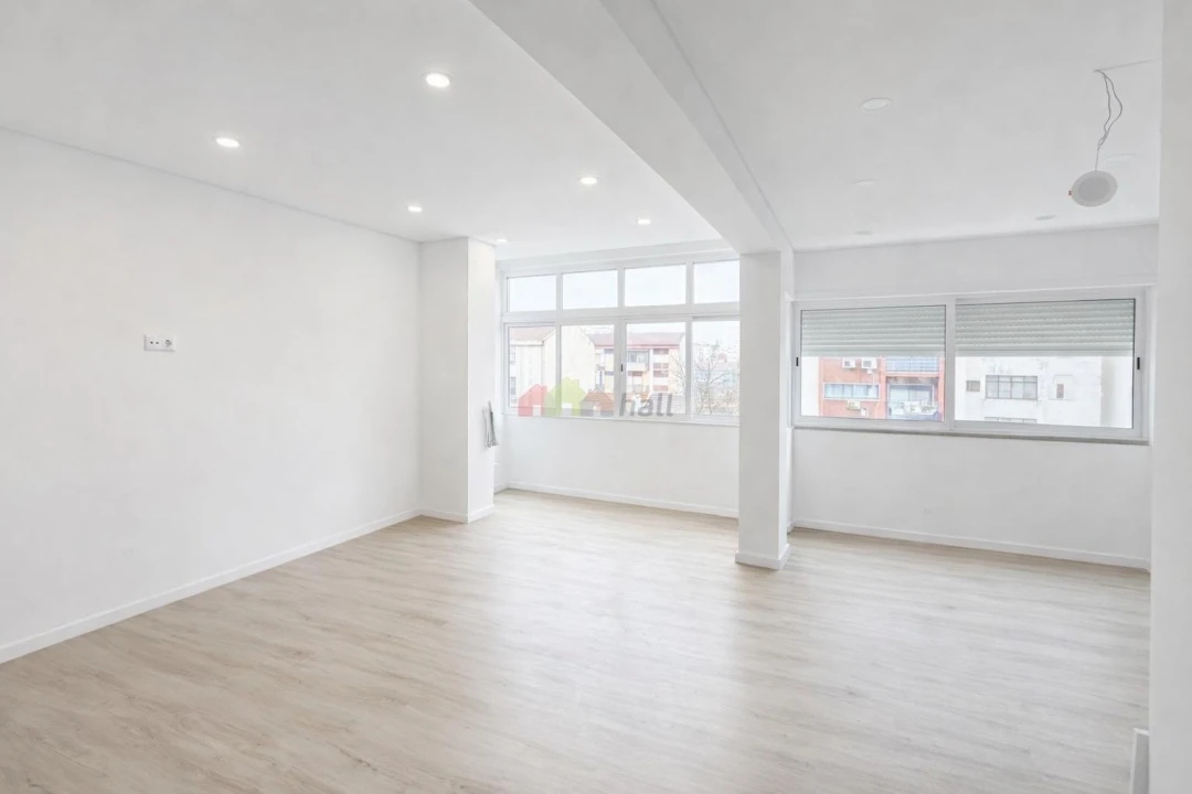 Apartamento T4 para Venda em Alto do Seixalinho, Santo André e Verderena Foto 2