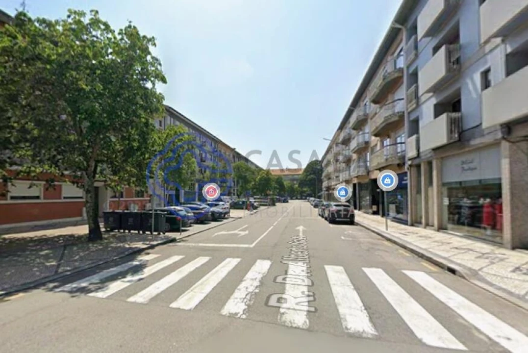 Loja para Arrendamento em Requeixo, Nossa Senhora de Fátima e Nariz Foto 10