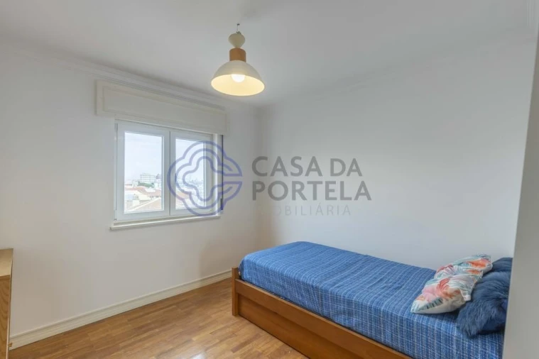 Apartamento T2 para Arrendamento em Carcavelos e Parede Foto 7