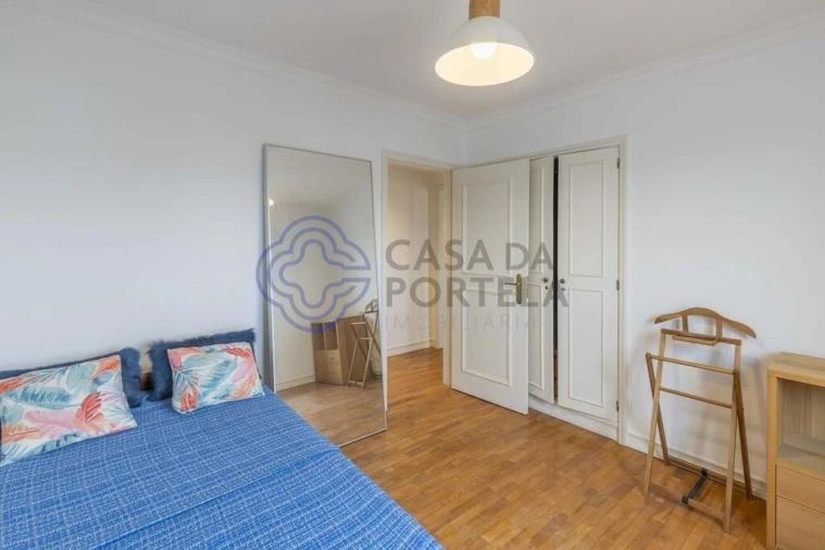 Apartamento T2 para Arrendamento em Carcavelos e Parede Foto 8