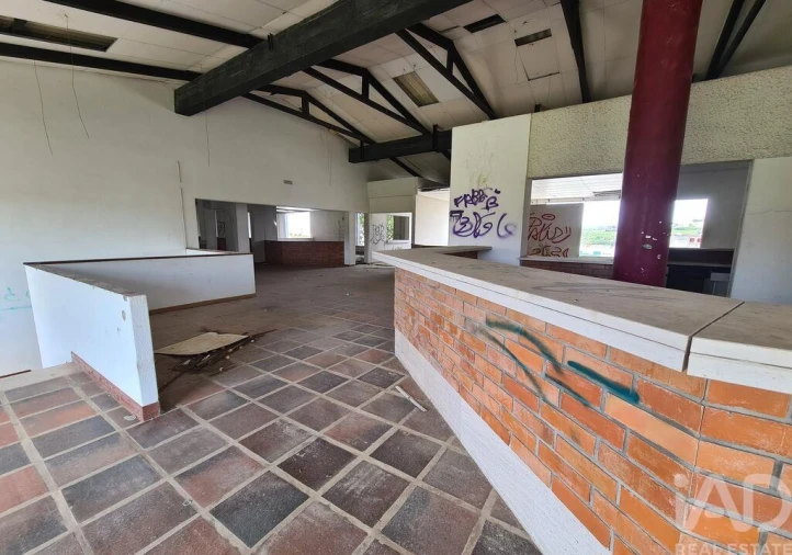 Prédio para Venda em Lourinhã e Atalaia Foto 11