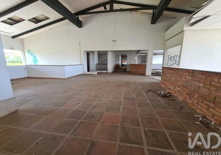 Prédio para Venda em Lourinhã e Atalaia Foto 12